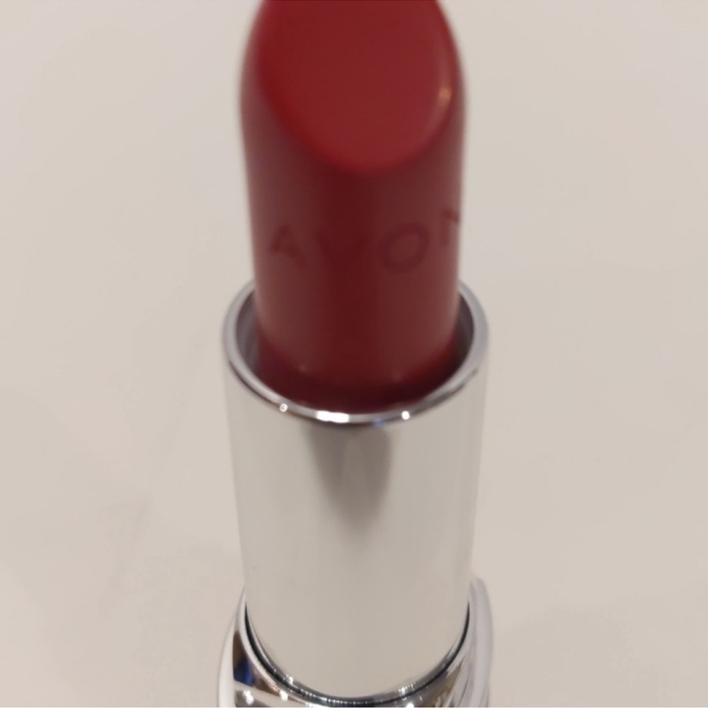12 Avon True Color Nourishing Lipstick Candy Red - Picture 7 of 11